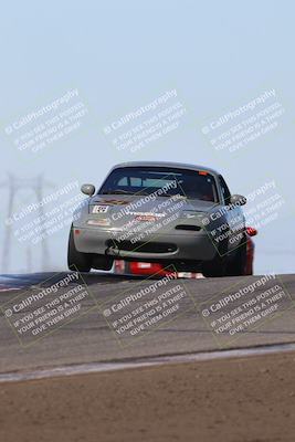 media/Oct-26-2025-CalClub SCCA (Sun) [[8ce1e69566]]/Group 5/Grapevine/